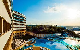 Waterplanet Hotel & Aquapark  4*